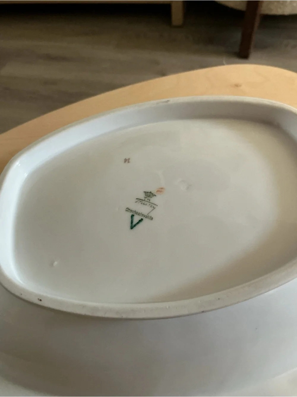 Floral Chic Ceramic Serving Bowl
